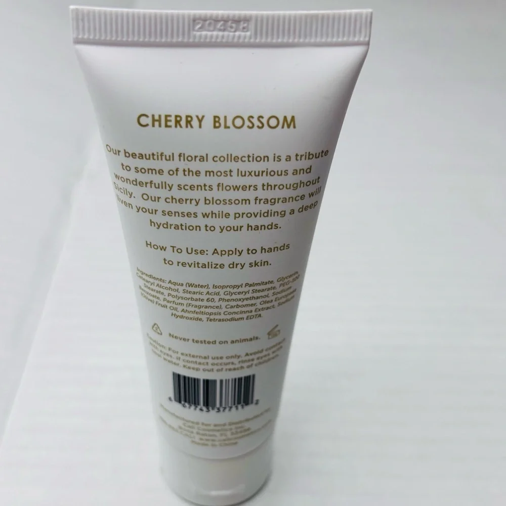 FIORE COLLECTION Cherry Blossom Hand Cream